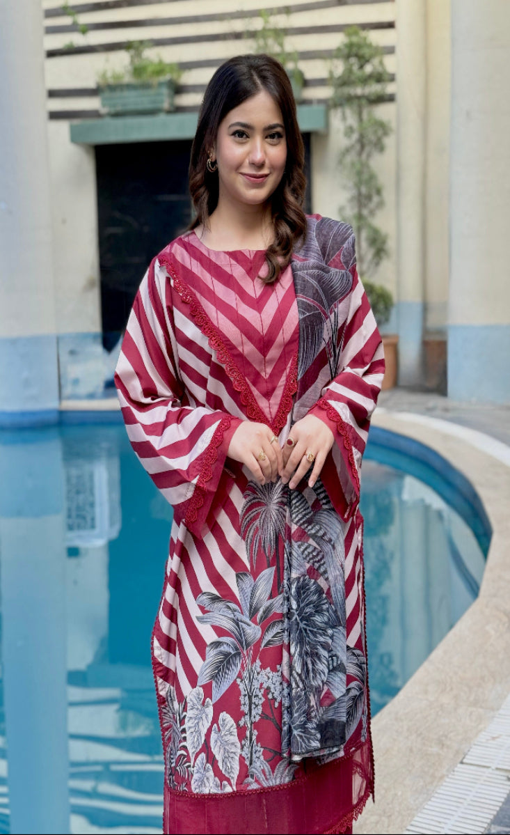 Gulnaar Maroon