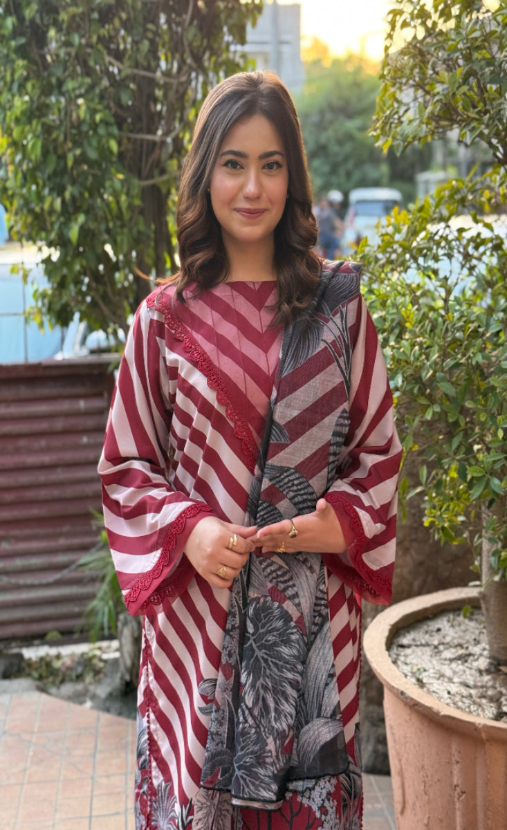 Gulnaar Maroon