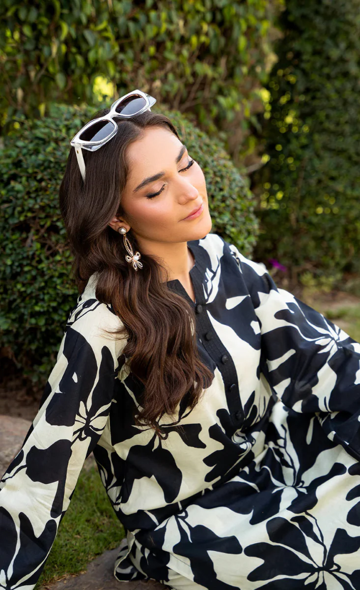 Shab-e-Gul (شبِ گُل)