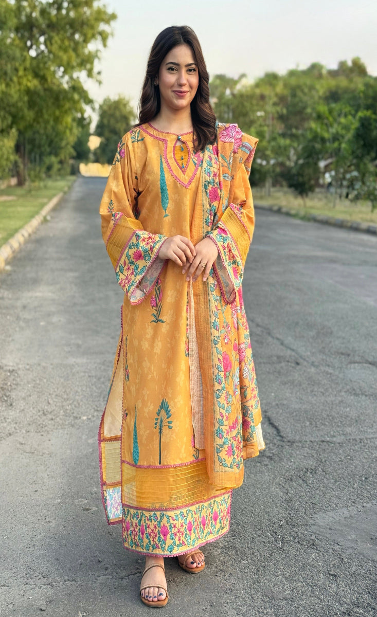 Zarqa Gul
